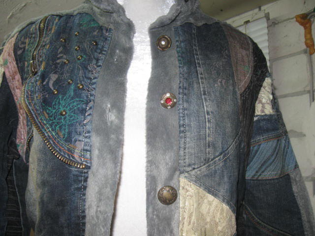 *** Ausgefallener Mantel ~ Der absolute Hingucker ***