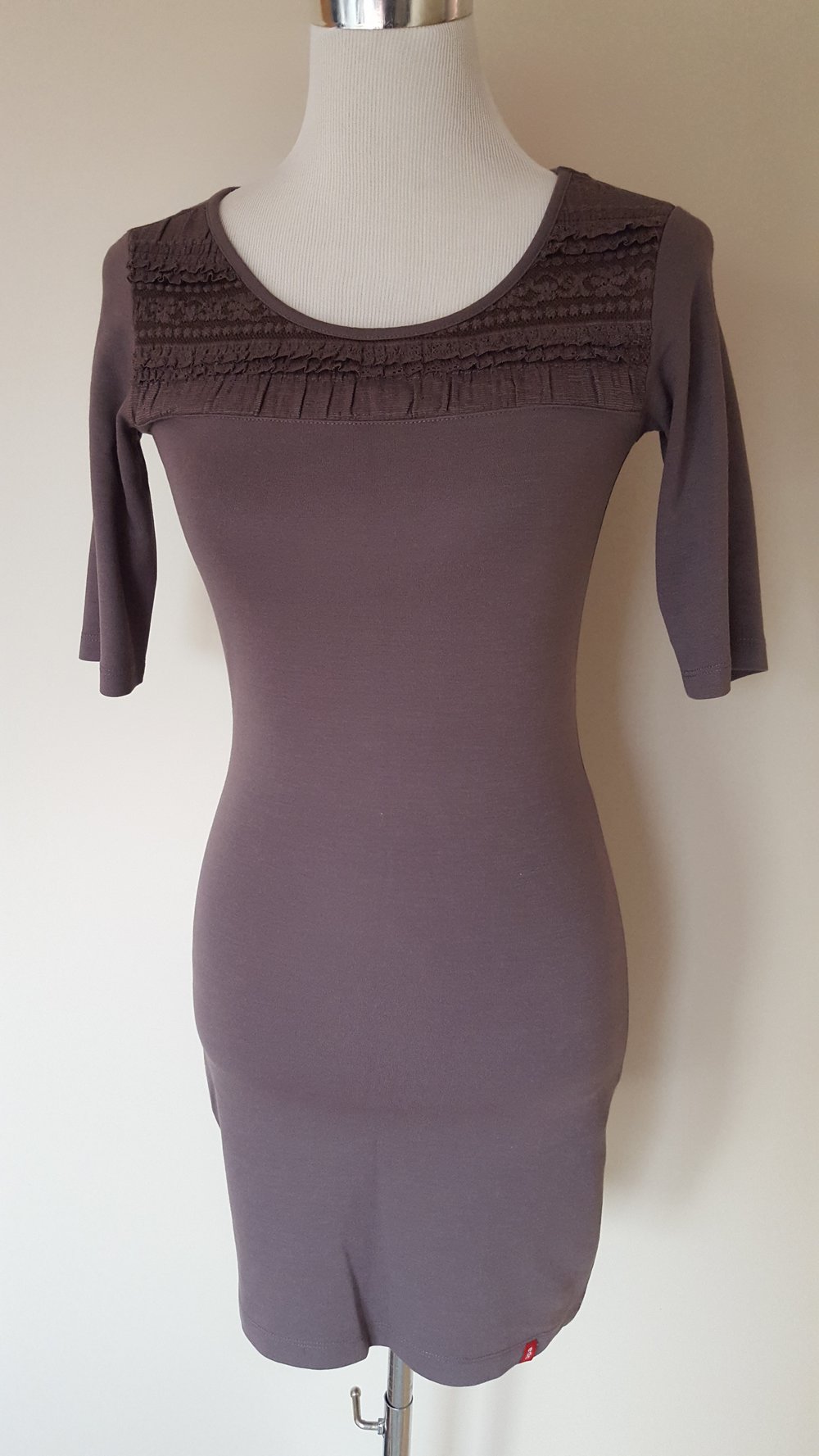 Süßes EDC Esprit Minikleid Spitze Grau XXS 32 34