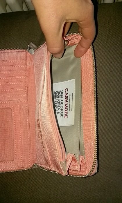 George, Gina & Lucy Geldbörse in frischem Korall