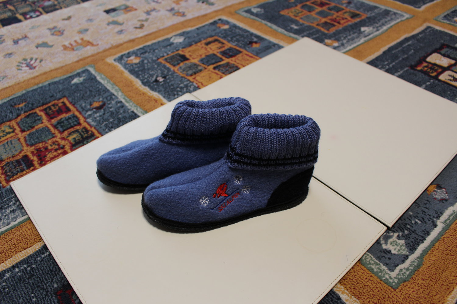 222. Neue Hausschuhe von Kitz-Pichler, Gr. 35