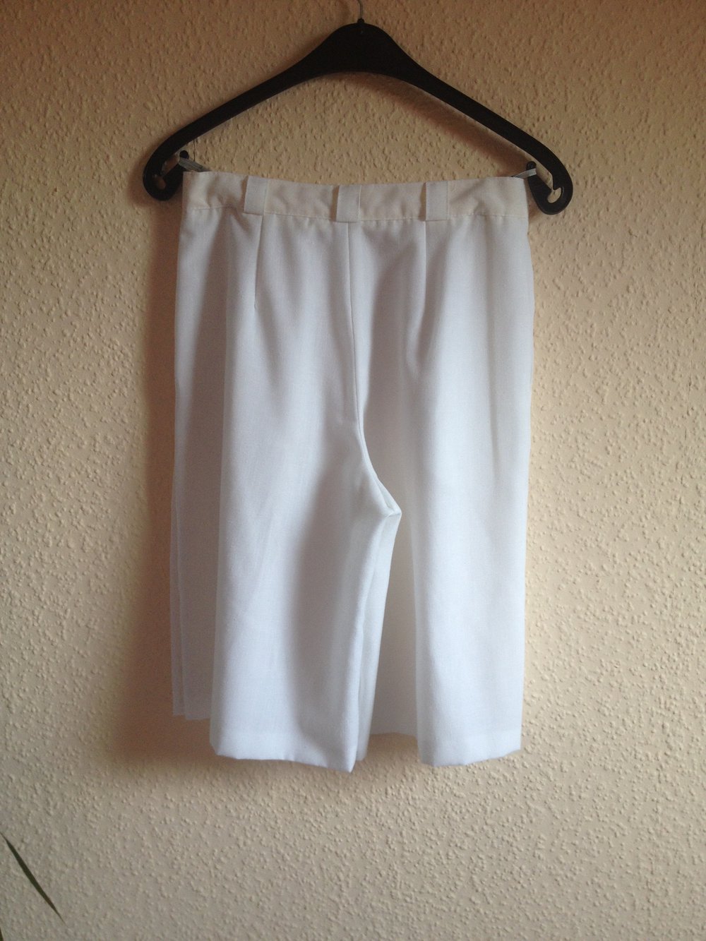 weiße Shorts (high-waist)