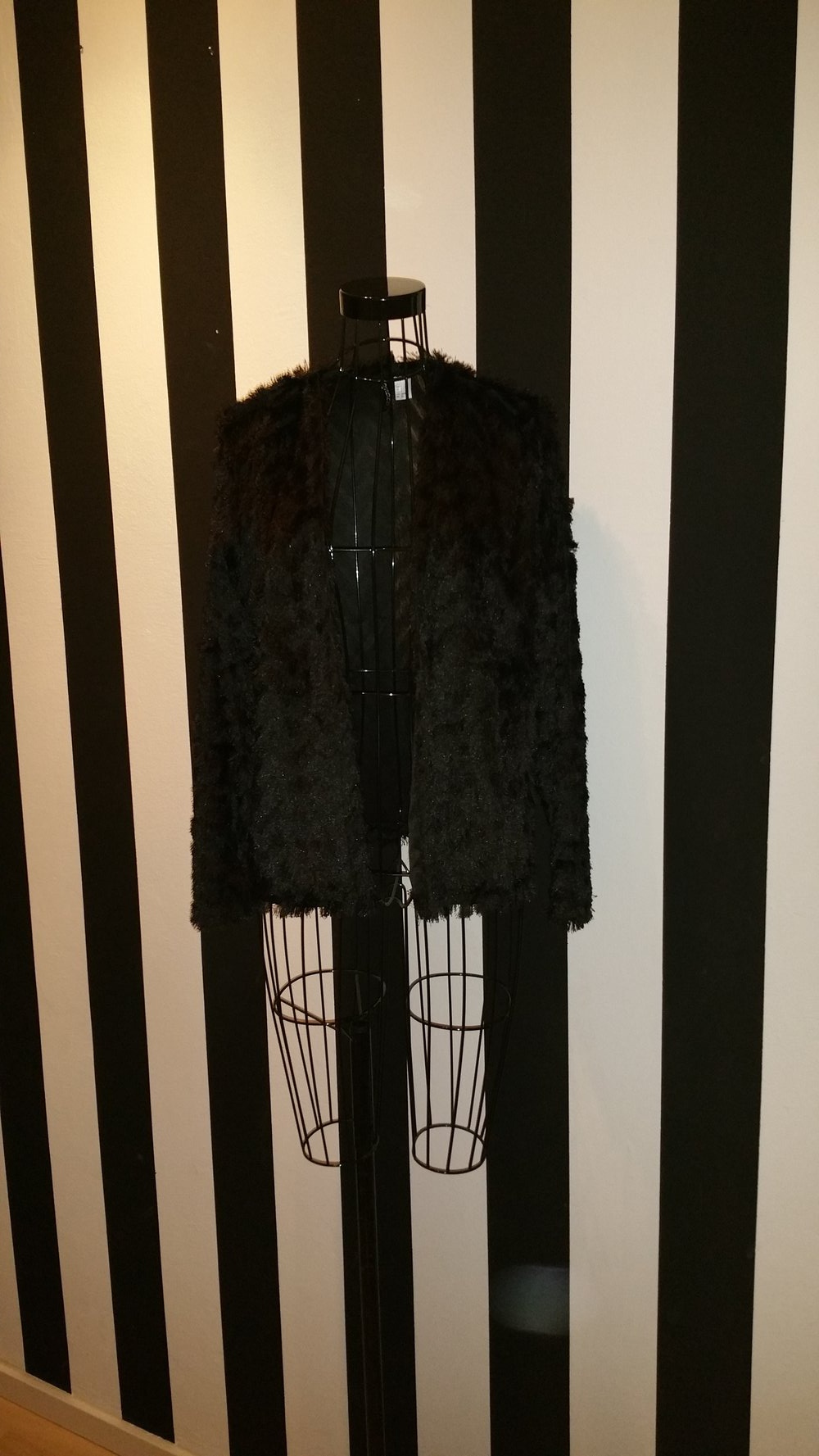 H&M Fransenjacke, schwarz 