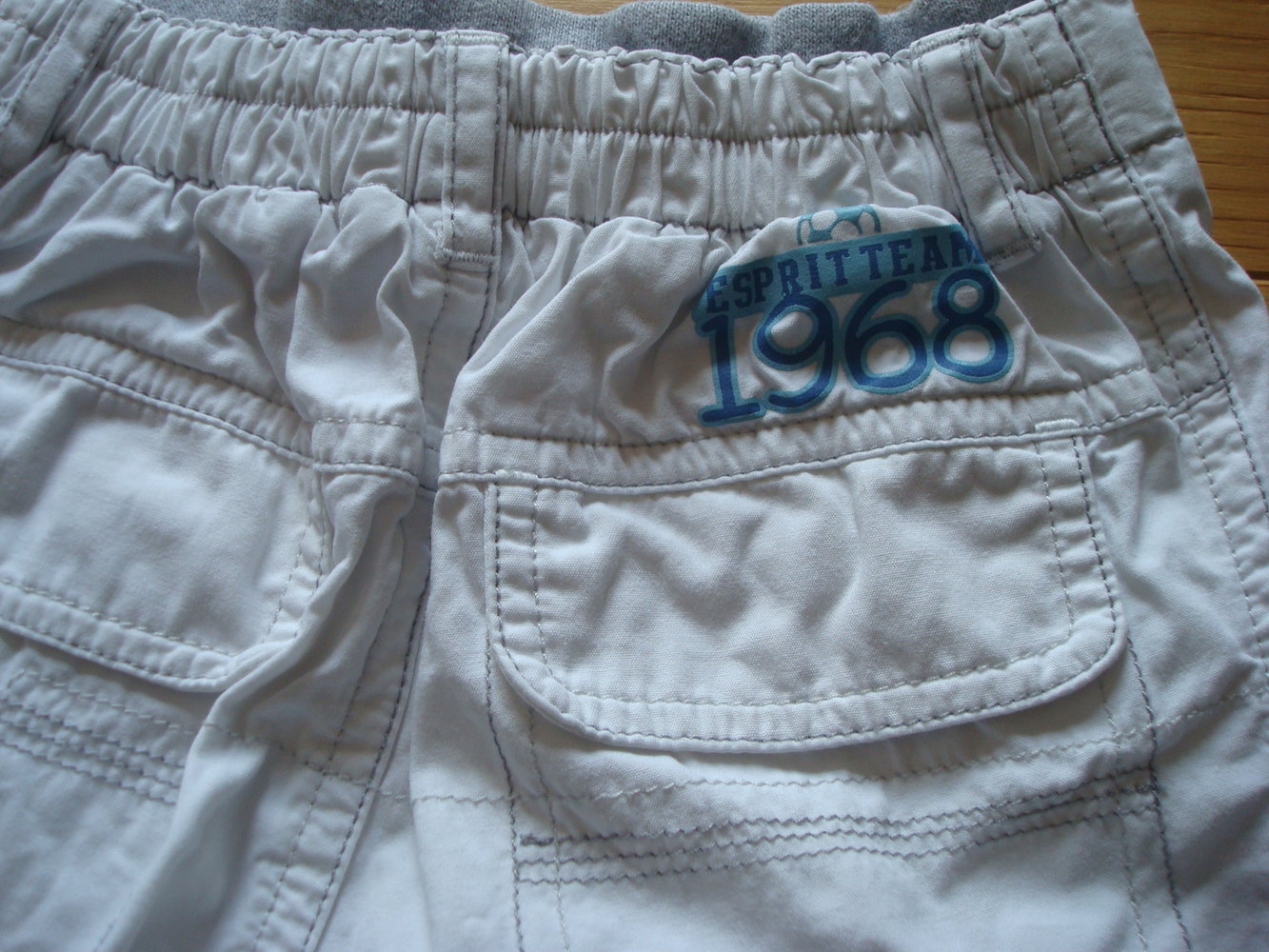 schicke Sommerhose Gr. 80