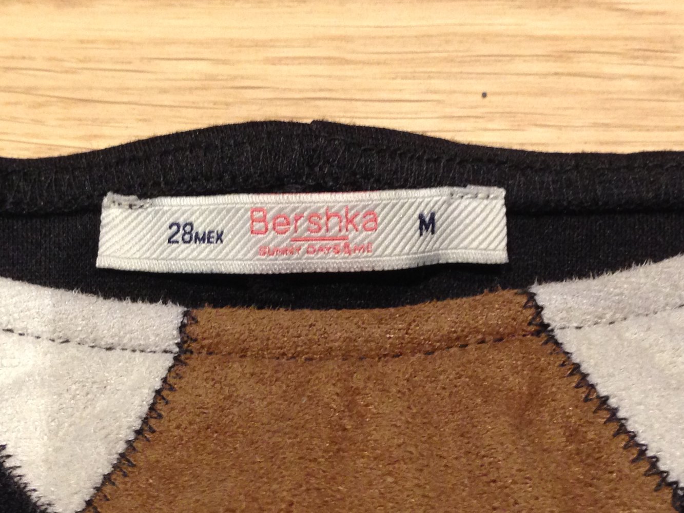 Kleid Indie strech trägerlos 