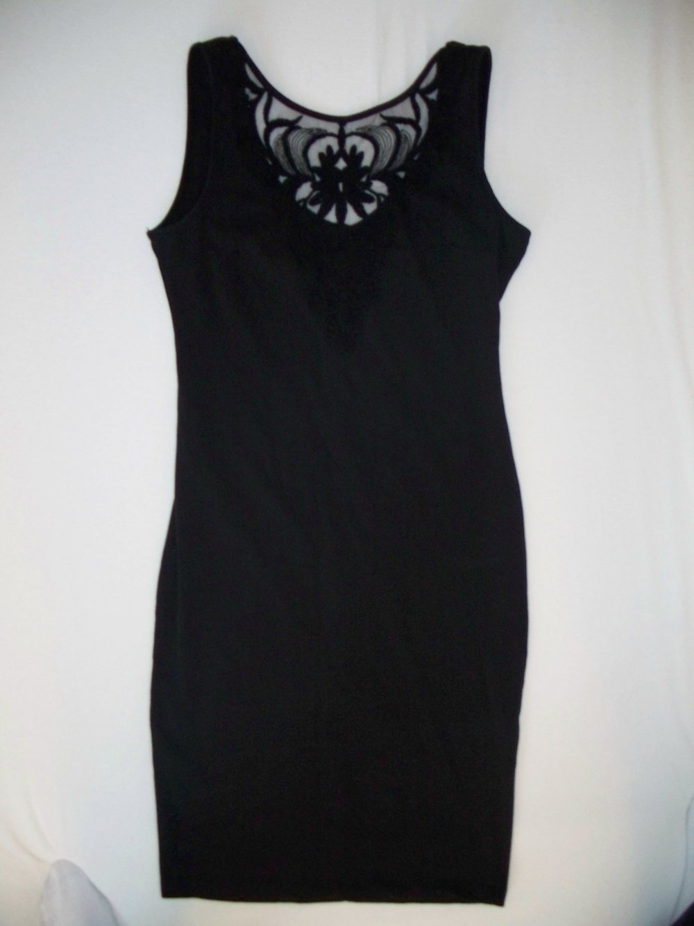 H&M// Schwarzes Kleid mit Spitze im Dekolleté Gr. S