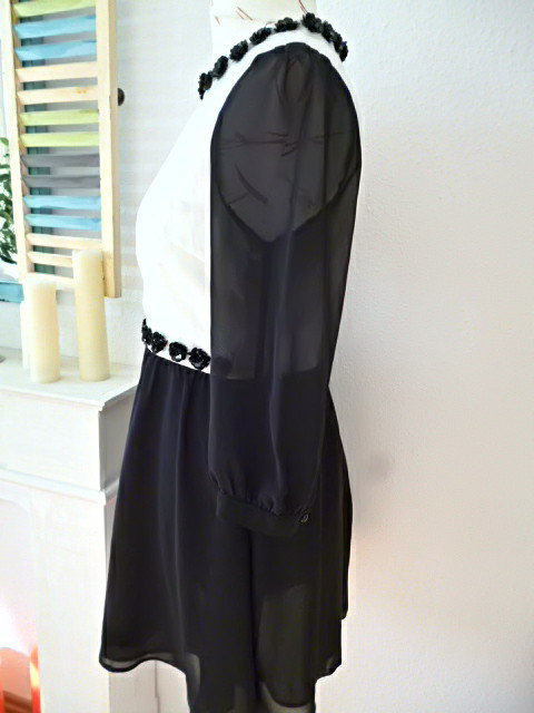 Asos Blüten Kontrast Kleid 40/42