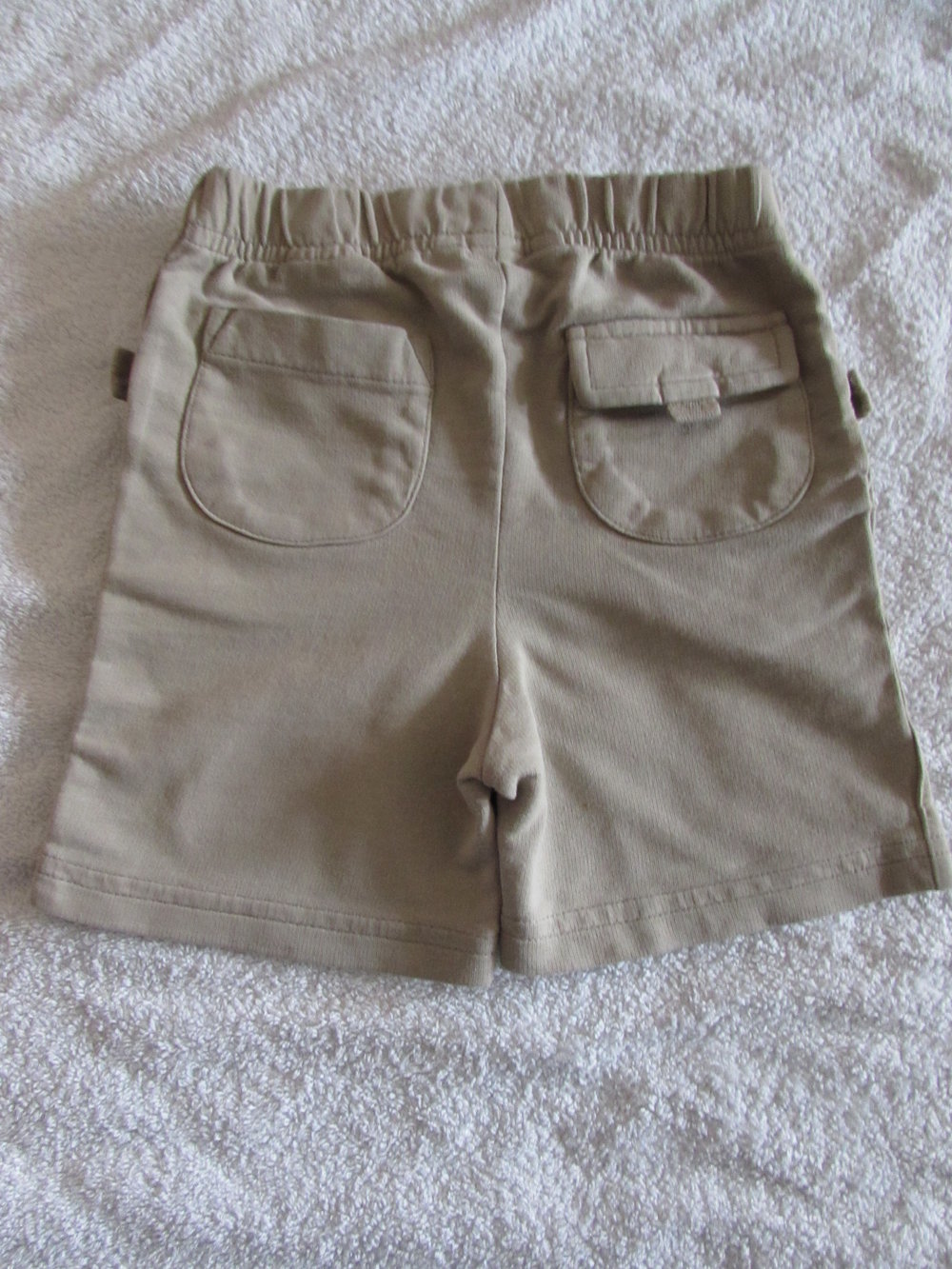 braune Shorts 