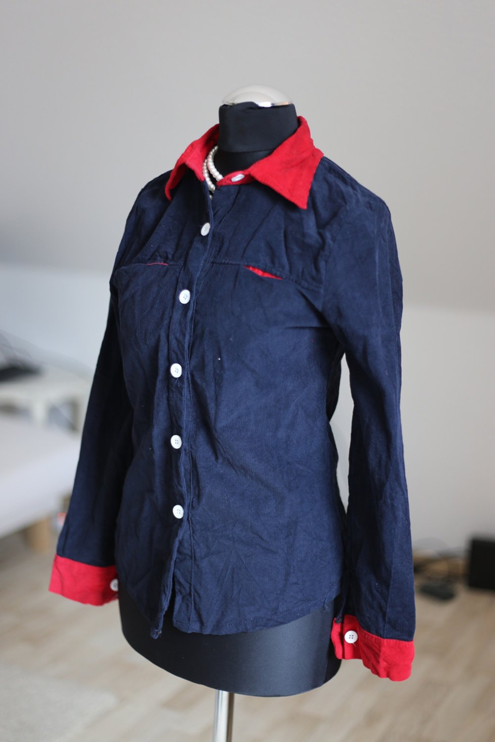 Cord Hemd Bluse 34 XS blau rot