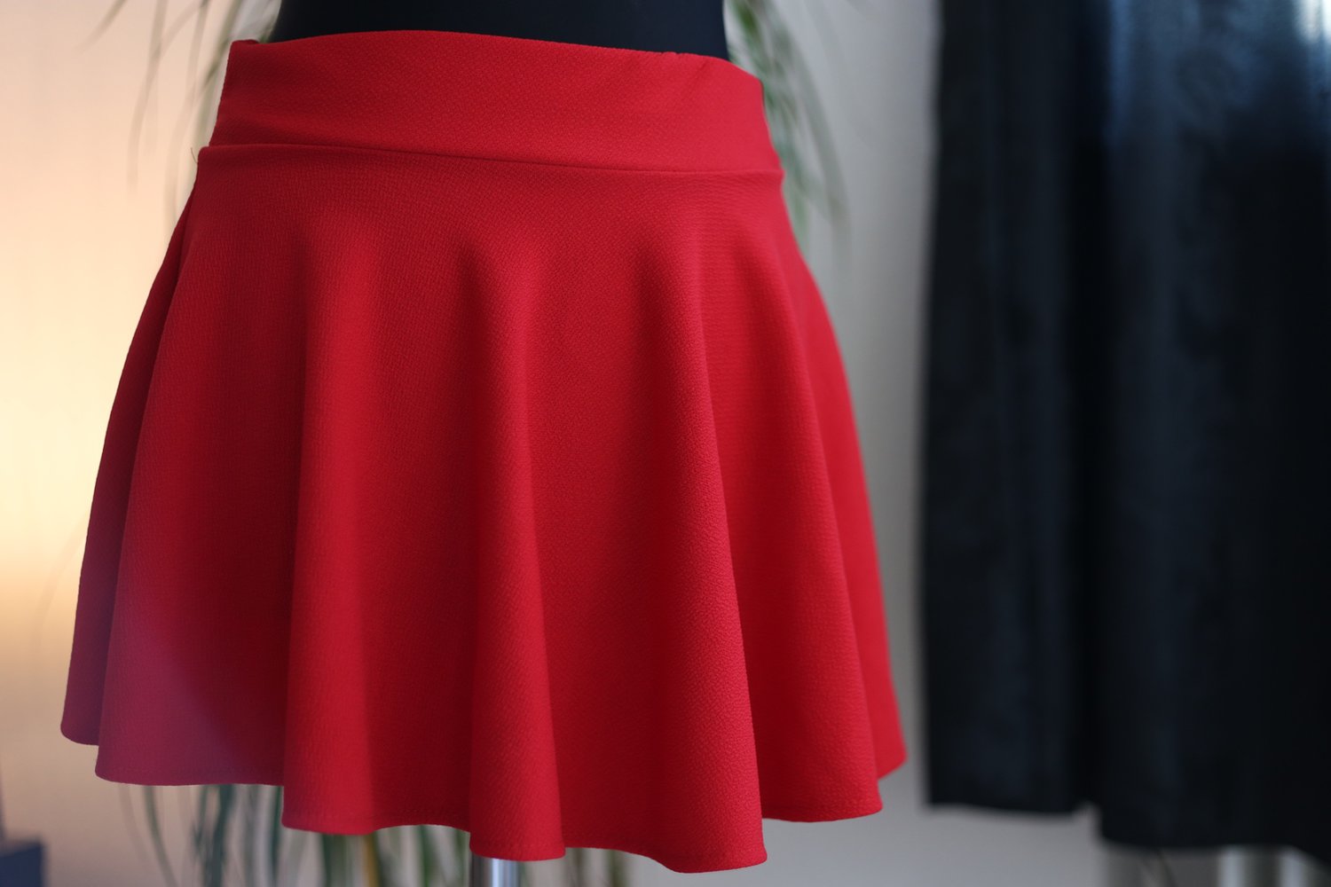 Roter Minirock XS 34 Faltenrock