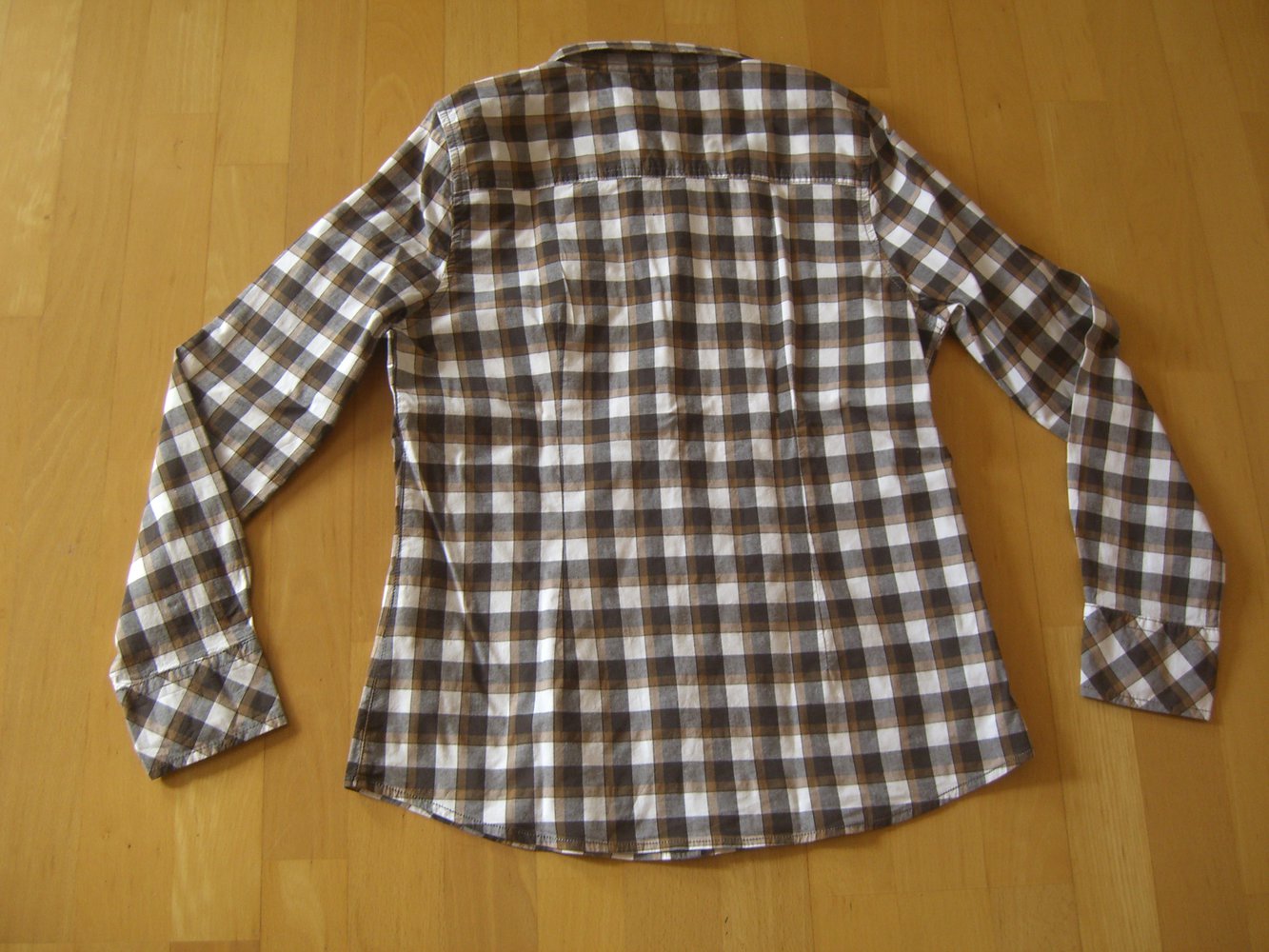 Hübsche karierte Bluse