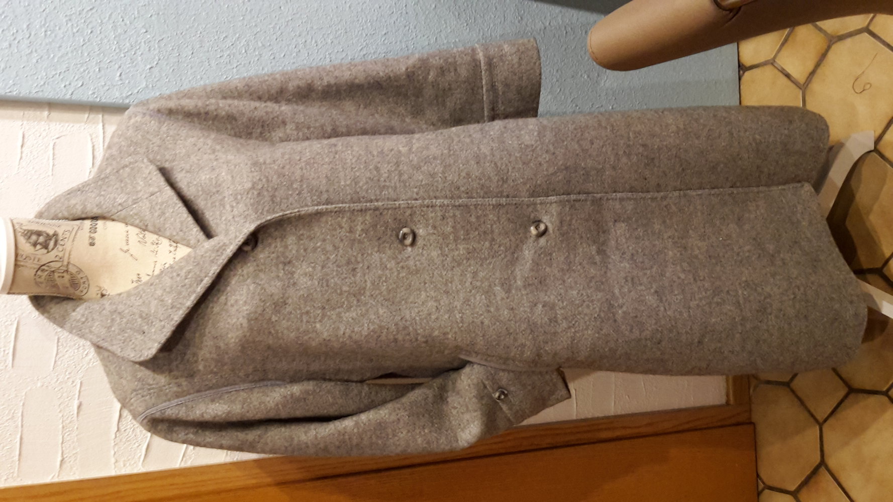 hellgrauer Wollmantel, edel, schick, Schurwolle Gr.21 bzw. 42 M/L