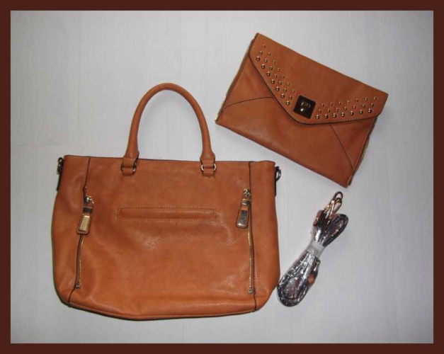 NEU .. Tasche und Clutch.. 2 in 1
