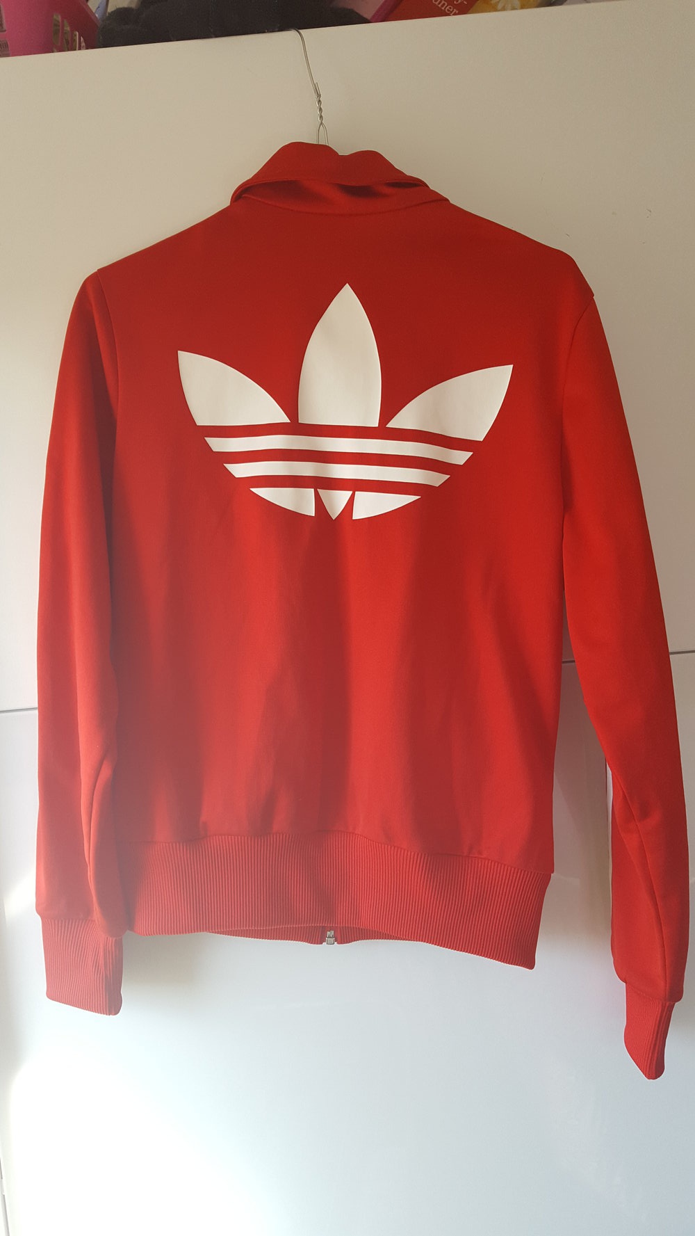 rote adidas jacke
