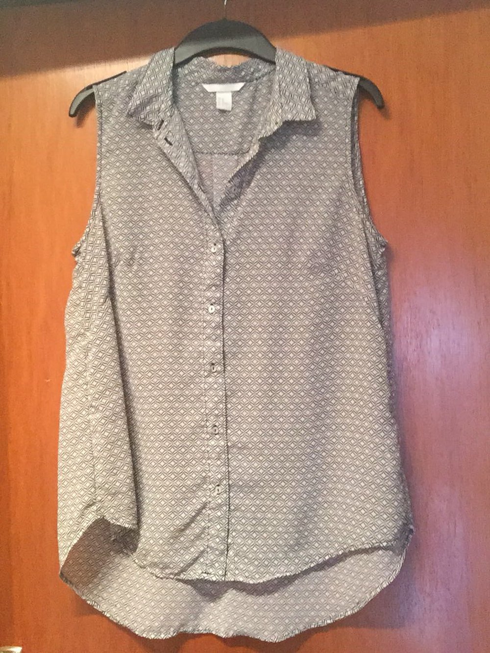 Ärmellose Sommerbluse NEU