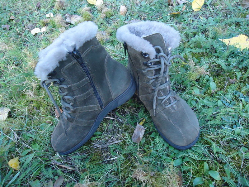 Die Winterschnürstiefelette von Schweizer Eigenmarke Helvesko