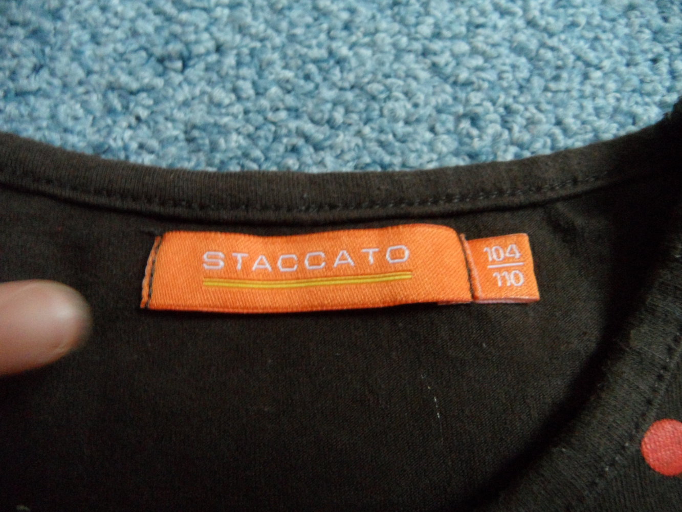 Staccato fröhliches Langarmshirt Polka Dots Punkte Schmetterlinge