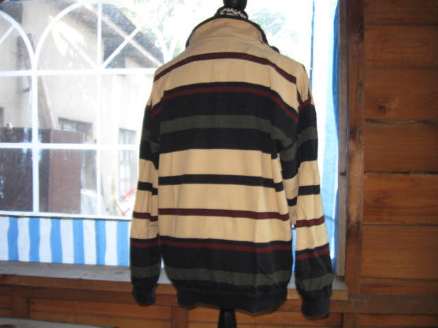 *** Toller farbenfroher Pullover ***