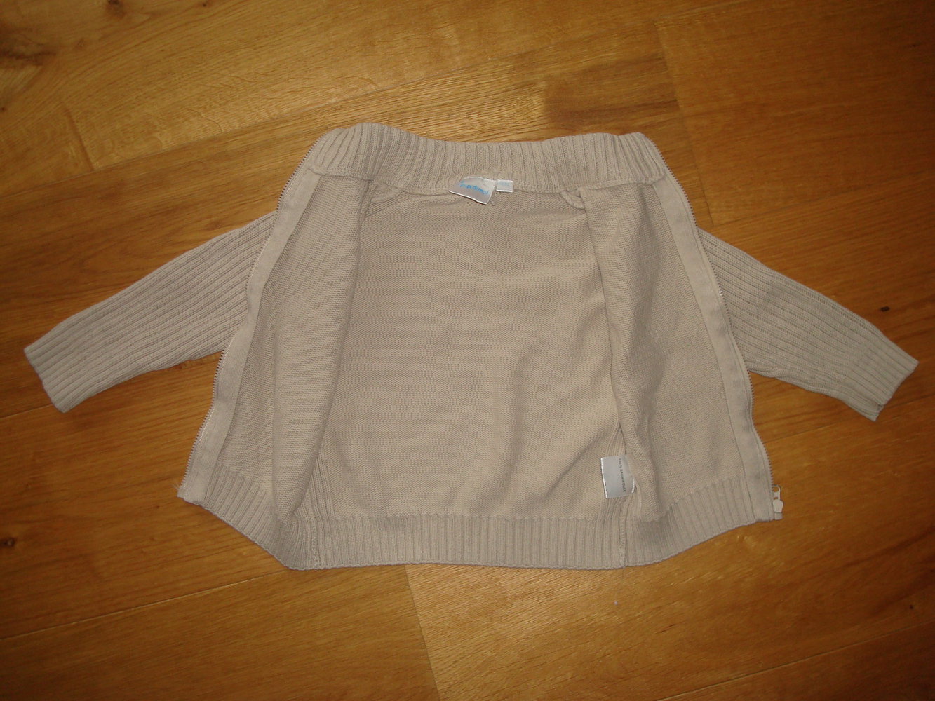 schöne Strickjacke für Jungen Gr. 86/92
