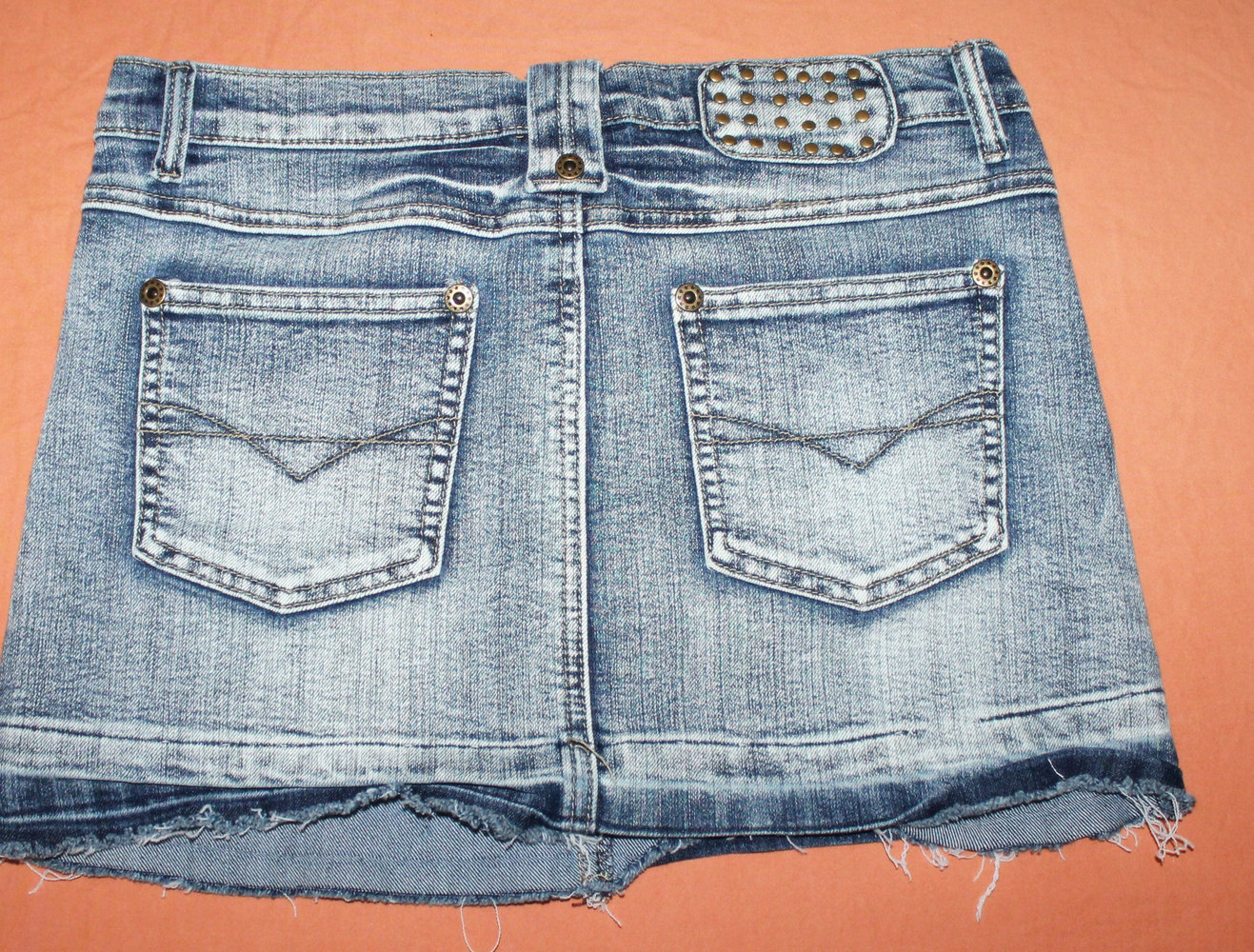 süßer Jeansrock mini mit Nieten