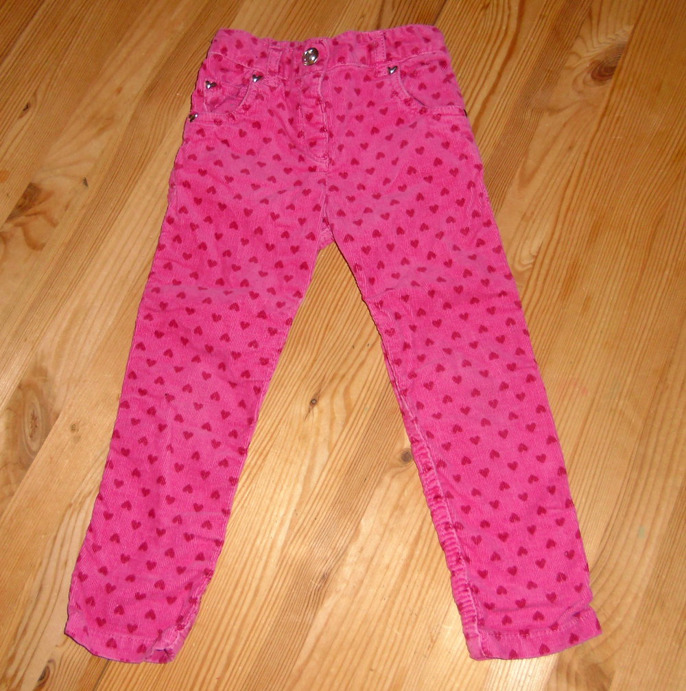 TU/engl.- zuckersüße Feincordhose .2-3y 92/98  