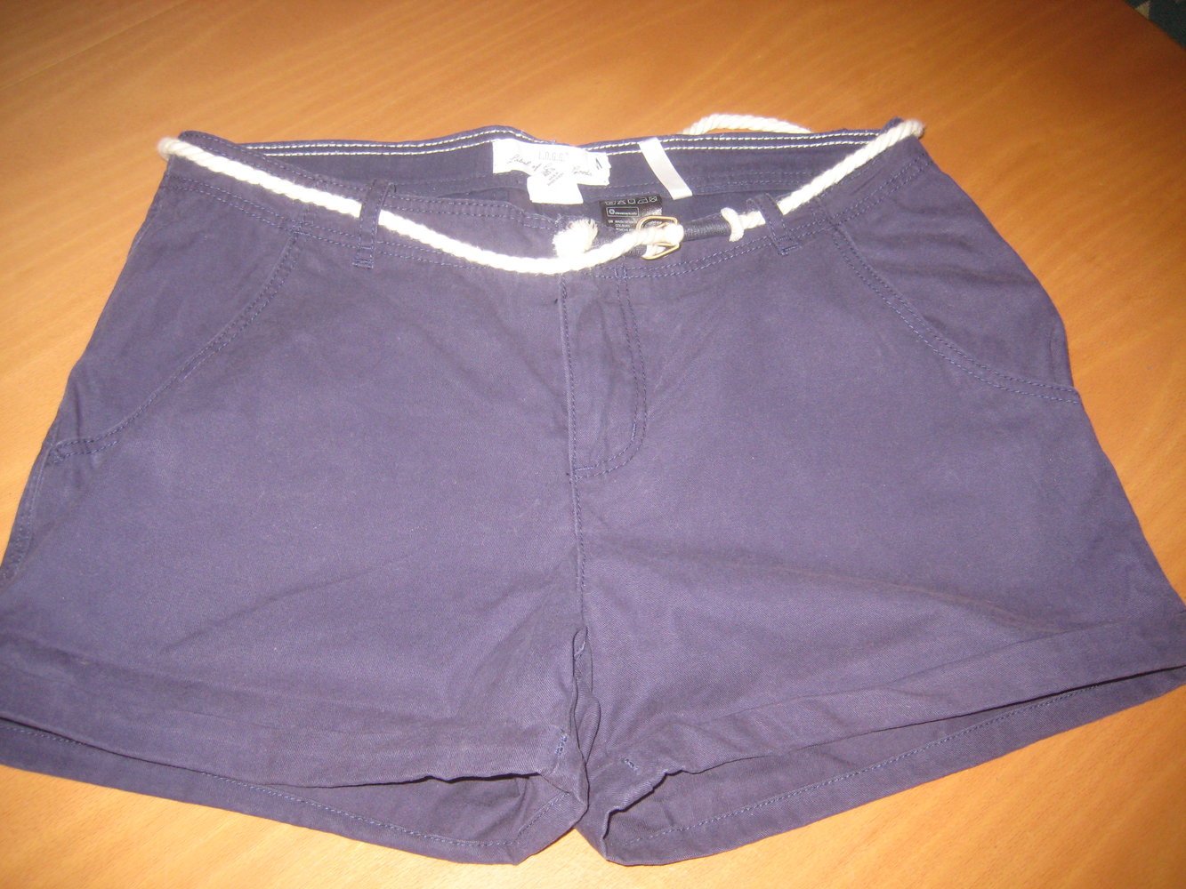 H&M Mädchen Shorts mit Bindegürtel aus dicker Kordel