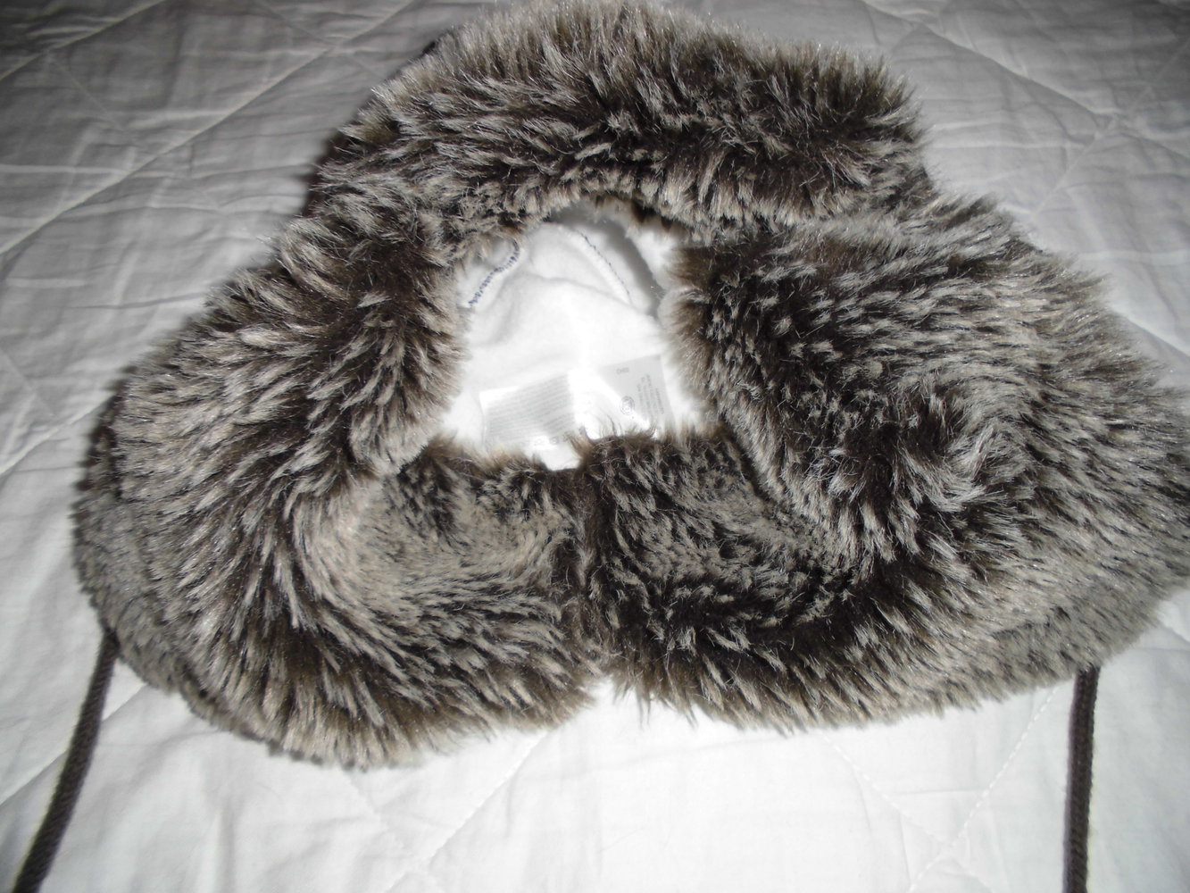 Kuschelige Wintermütze mit Bommeln !