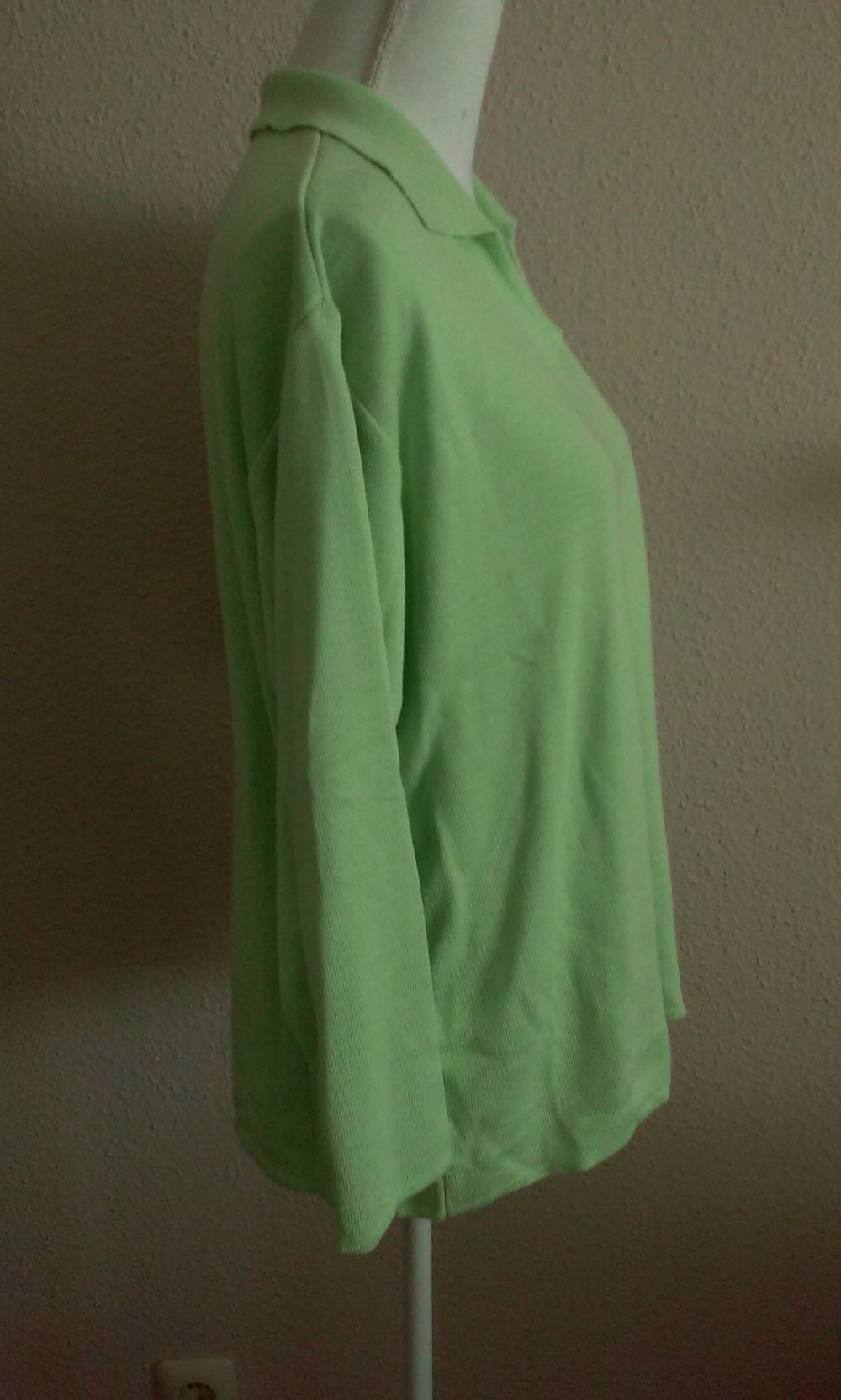 Pulli Pullover Shirt Sommerfarbe lindgrün 