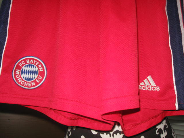 *** Sportshorts ~ Adidas ~ Bayern München ***
