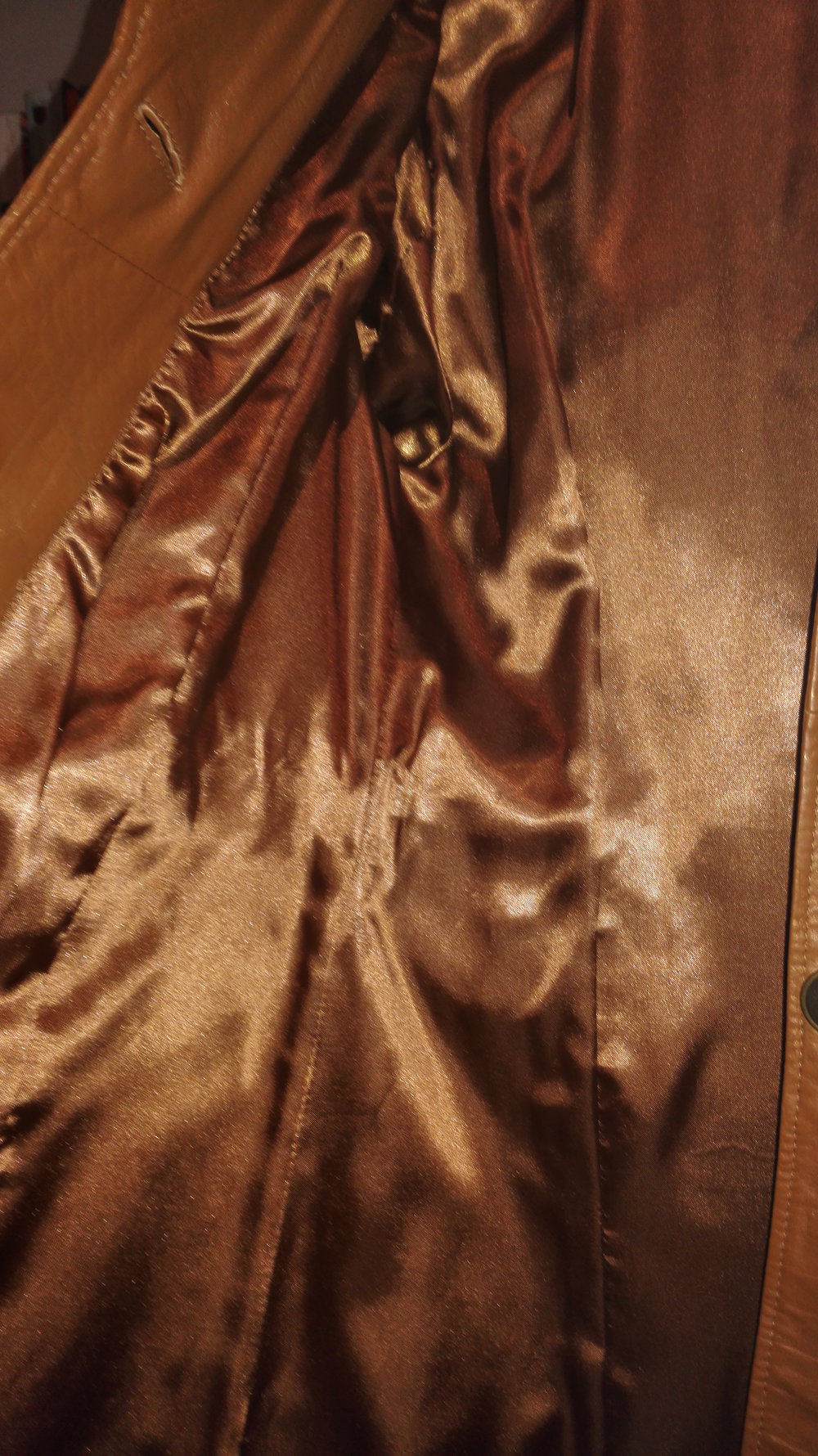 Brauner Ledermantel mit 