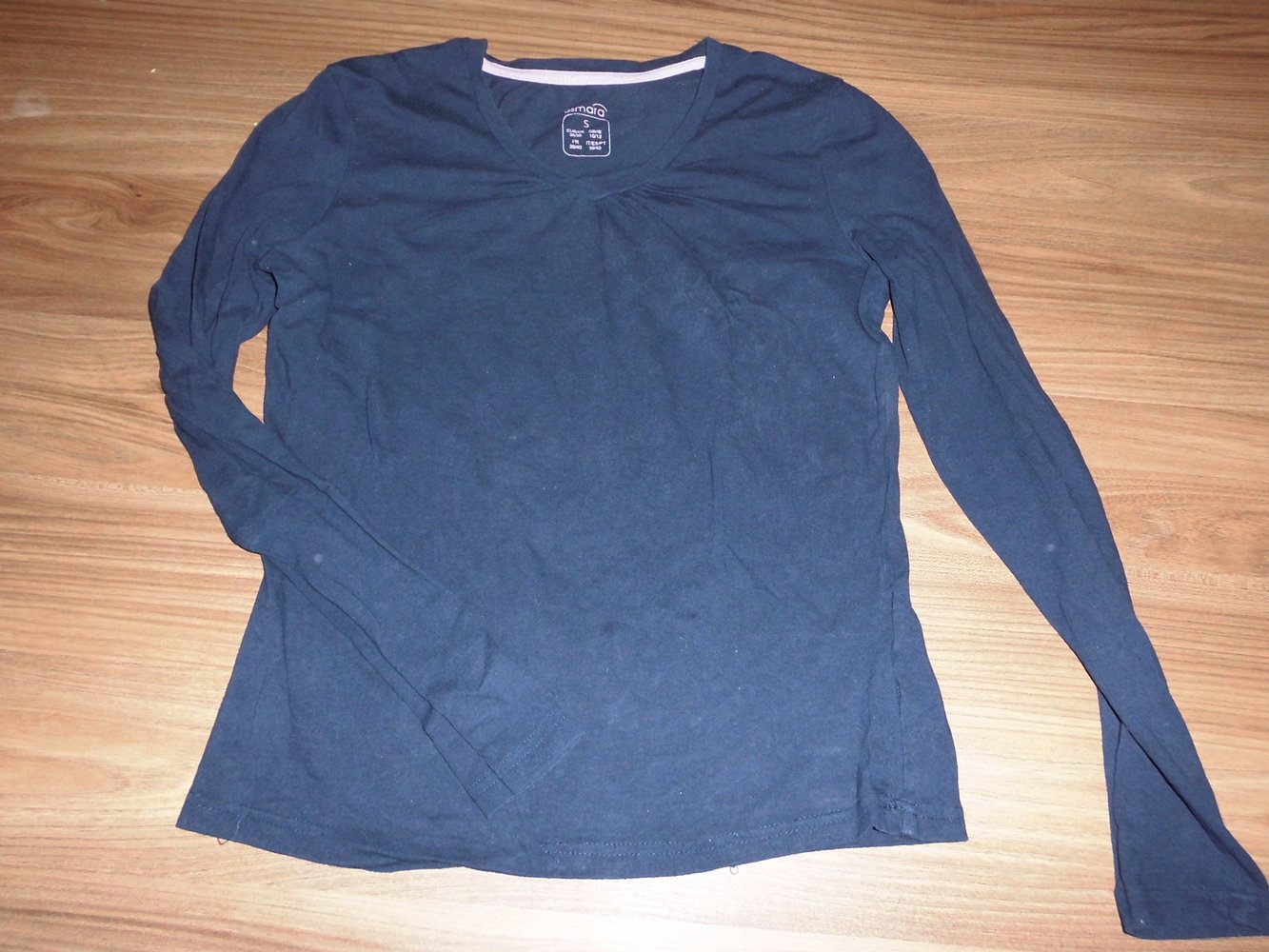 Tolles Langarmshirt Gr. 36/38