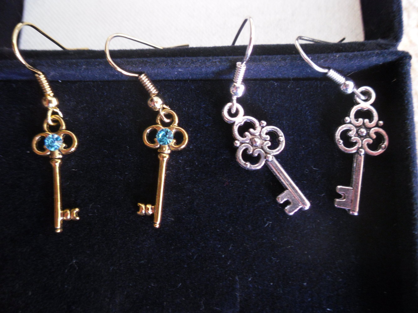 2 Paar Ohrhänger Schlüssel gold silber