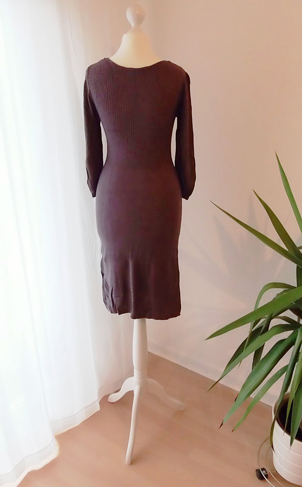 Feines Rundhalsausschnitt Strickkleid (C&A)