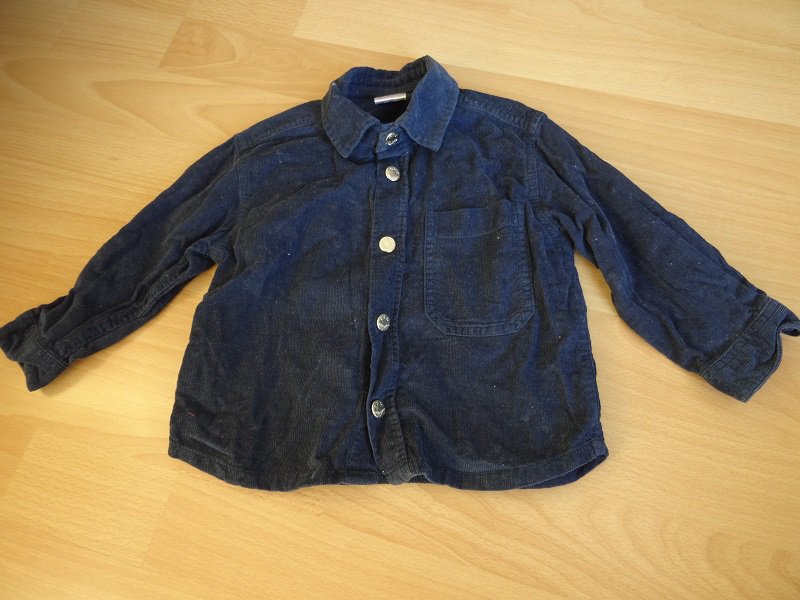 Schönes Hemd blau Gr. 86 Feincord Cord