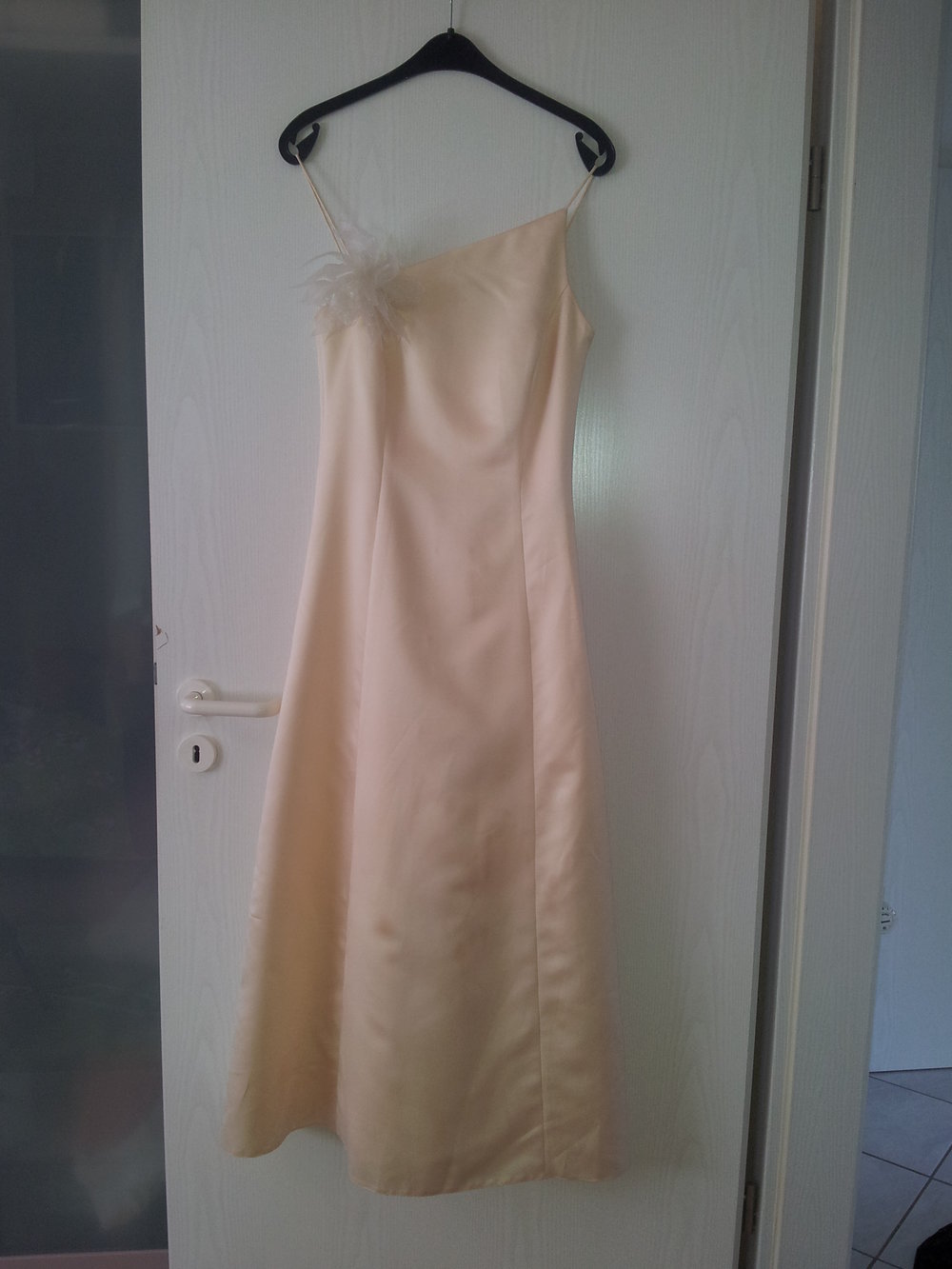 Abendkleid, Brautkleid oder auch Abikleid in einer sehr hochwertigen Qualität / Material, Gr. 36 