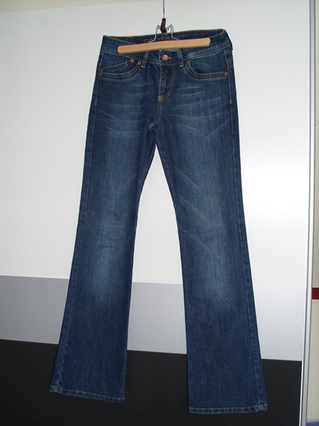 Markenjeans Echtzeit gerade/Bootcut 