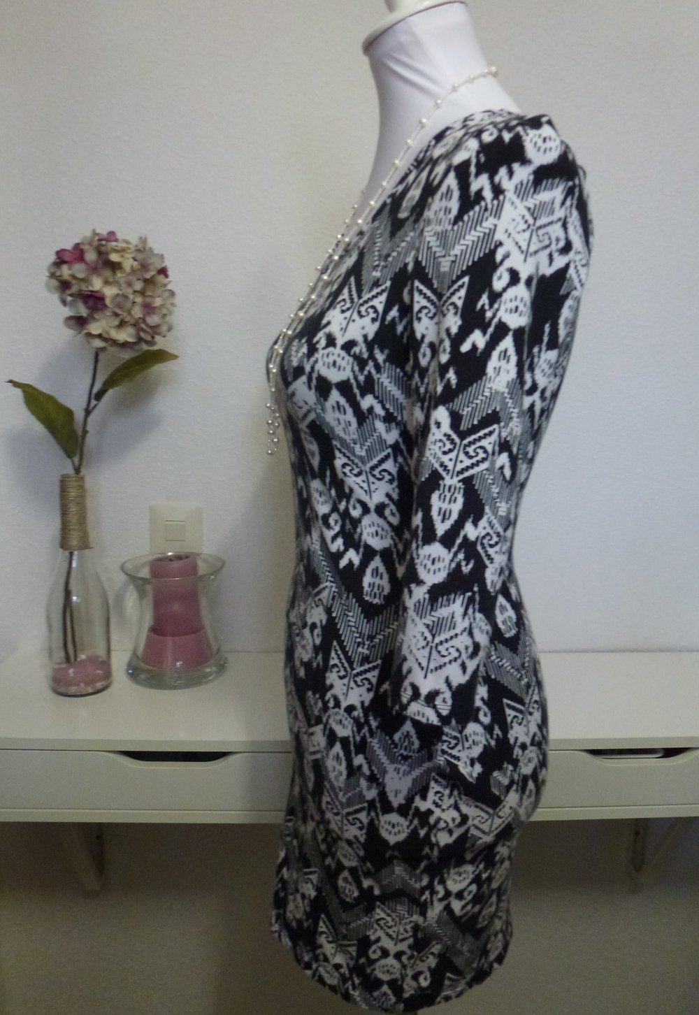 Schönes Kleid in Größe 38 von Amisu