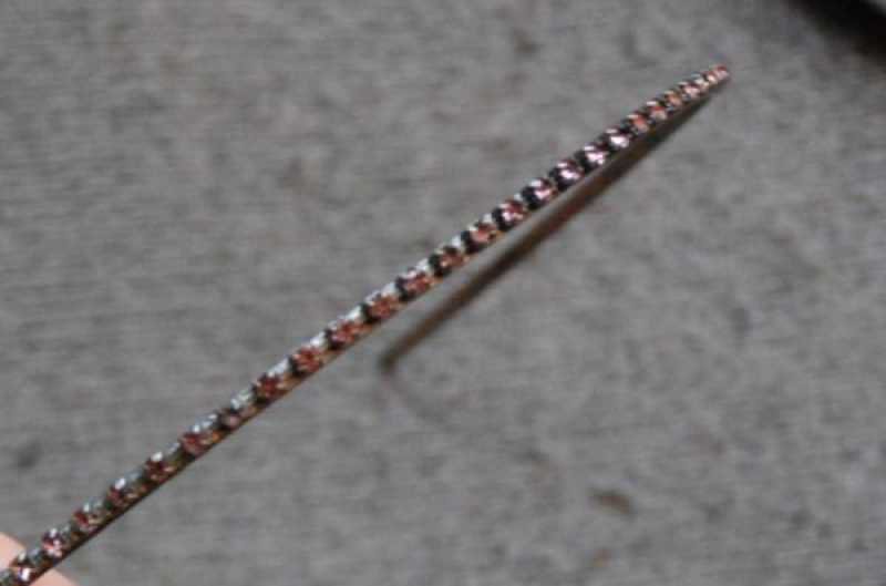 Haarreifen mit rosa Strassteinen