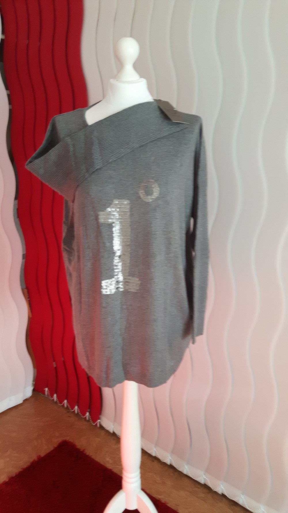 Longpullover grau Pailletten 