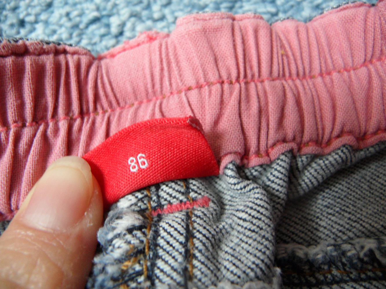 s.Oliver Jeans mit aufwendigen Applikationen