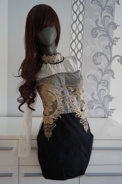 Schönes kurzes schwarz weißes Kleid mit goldener Bestickung S M 36 38