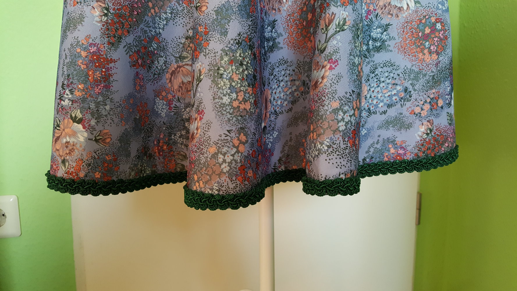 162. Vintage Sommerrock , Gr. 36, blau-bunt