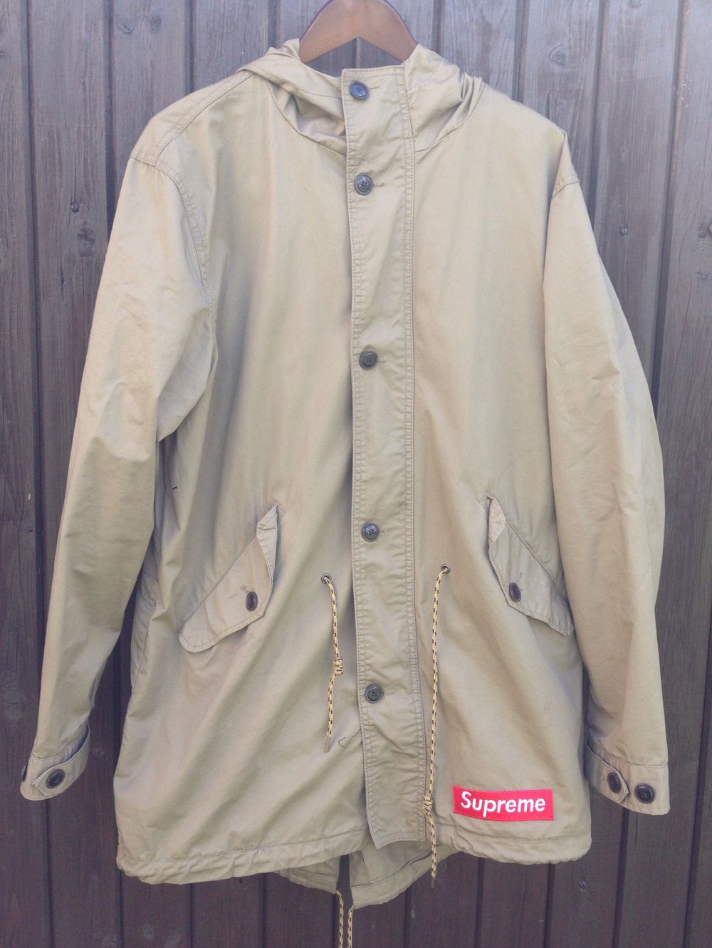 Parka mit Supreme-Patch