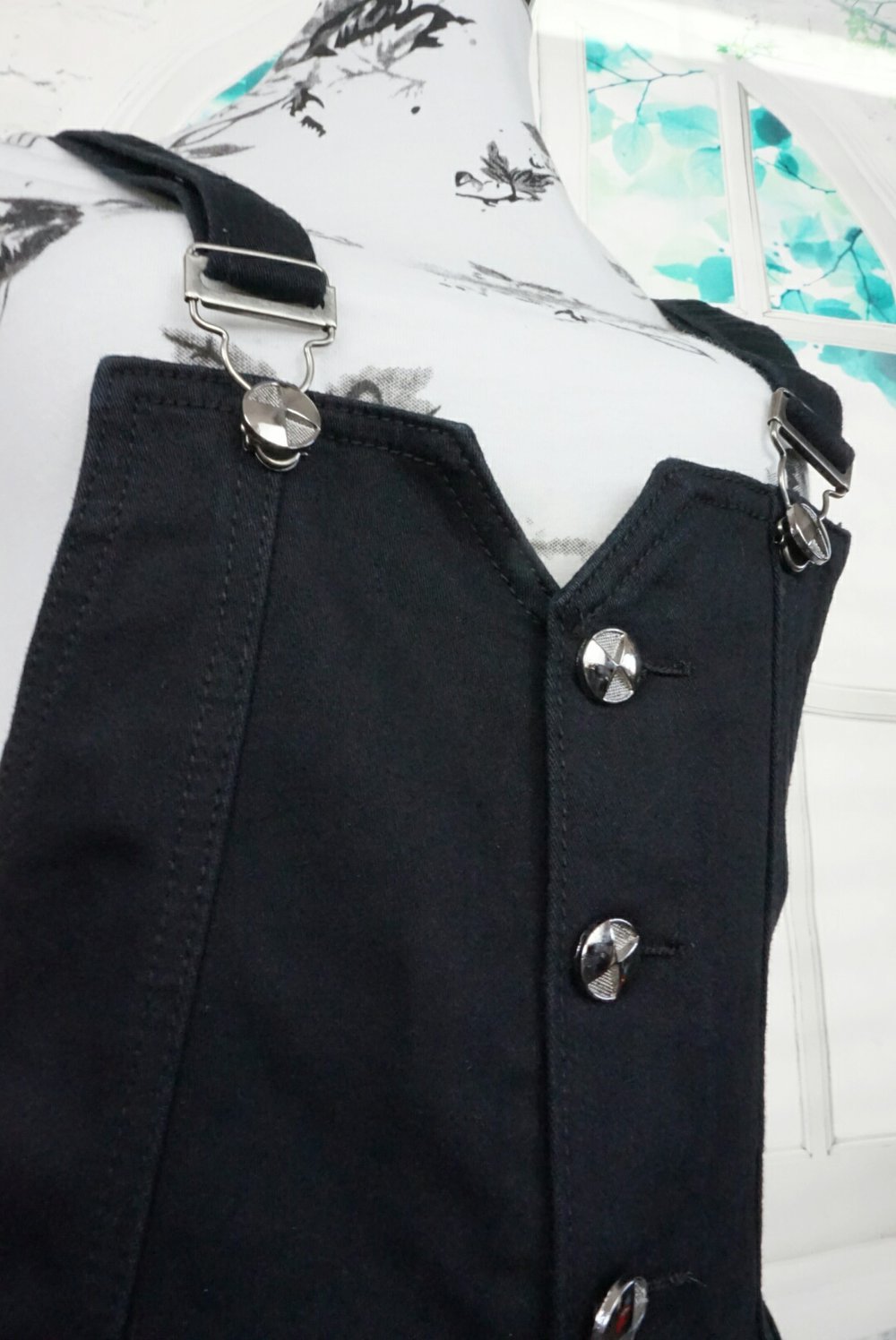 Miss one jeans Latzhose schwarz kurz