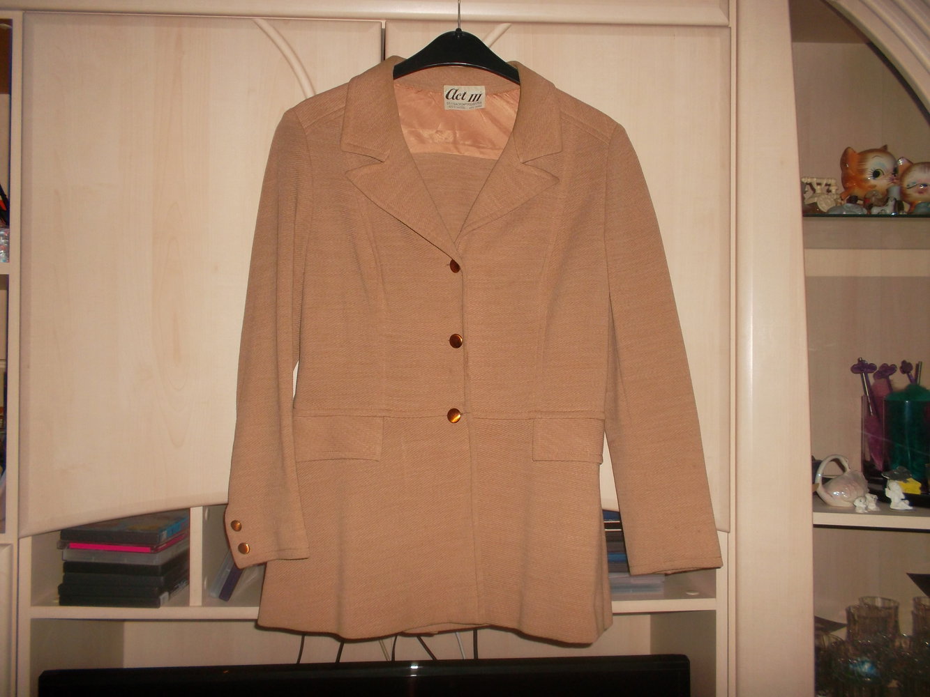 tolle jacke,braun/kamel,grösse 42/44