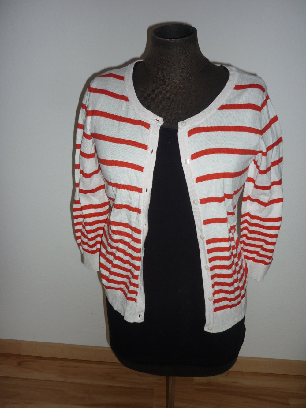 H&M Cardigan Strickjacke weiß rot gestreift Größe XS 34