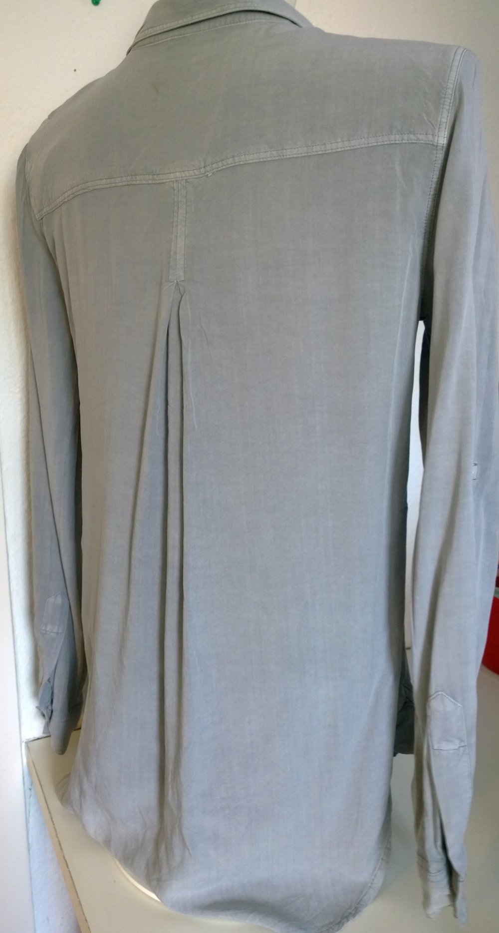 Hemd/ Bluse. grau, Vokuhila, Gr.M, Kenneth Cole