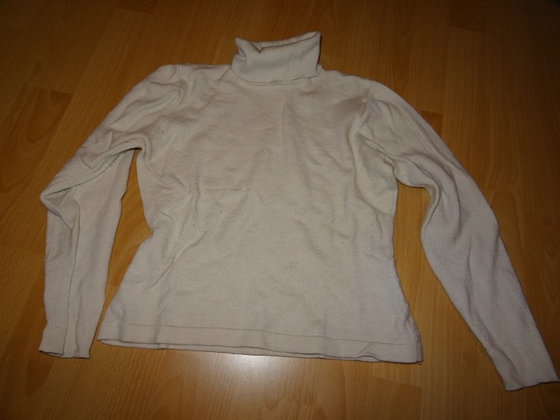 Beiger Rollkragenpullover Miss H Express
