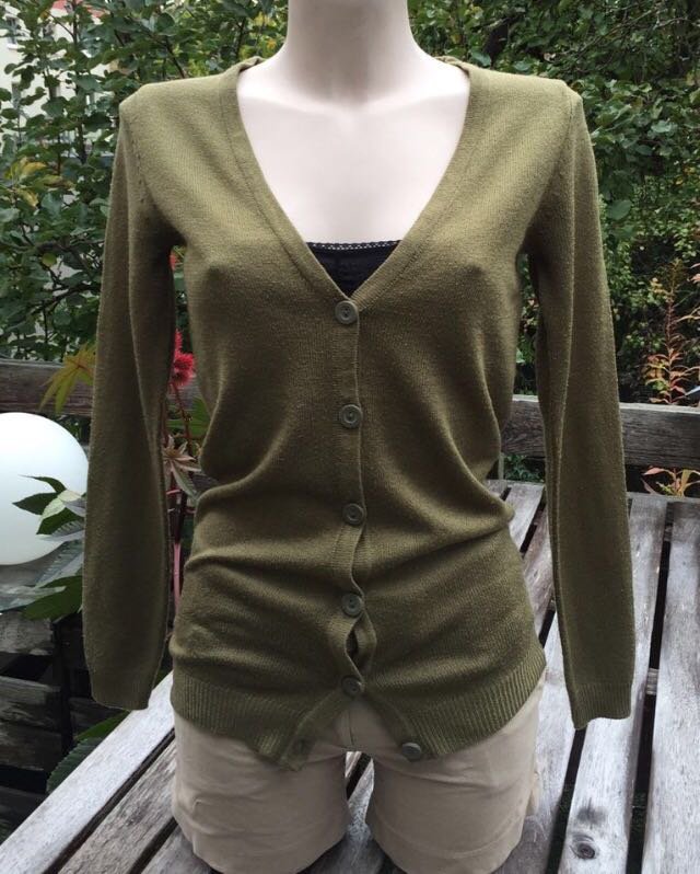 H&M Cardigan STRICKJACKE Khaki Gr. XS / 32