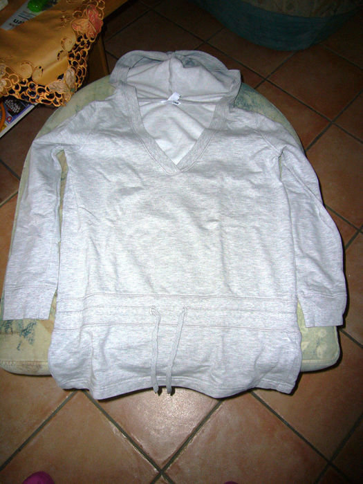 Sweatshirt mit Kapuze Gr.S