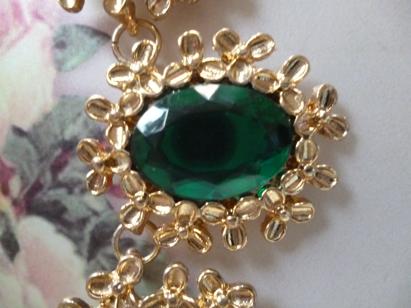 Grüne Blüten Statement Kette neu